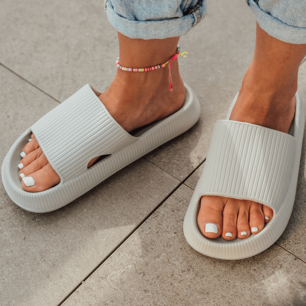 Melanie – Women's Original Cozy Slippers