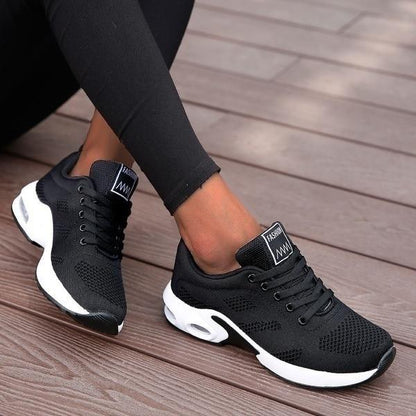 Holly – Lightweight Orthopedic Walking Shoes