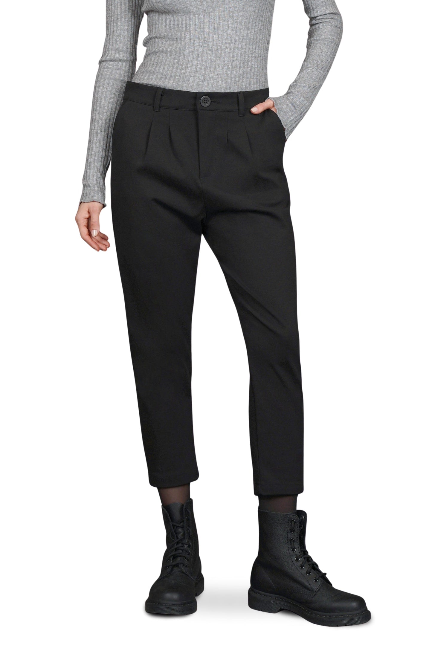 Samantha – Women's Cropped Tapered Trousers