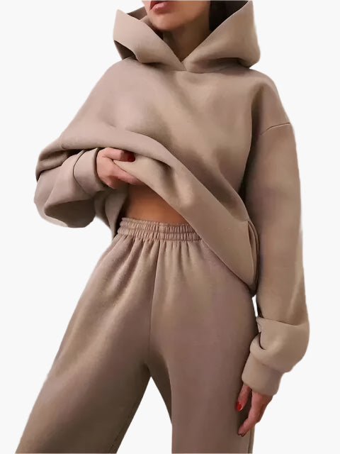 Women's Relaxed Hoodie and Jogger Lounge Set – Casual Winter Outfit, Comfortable Loungewear