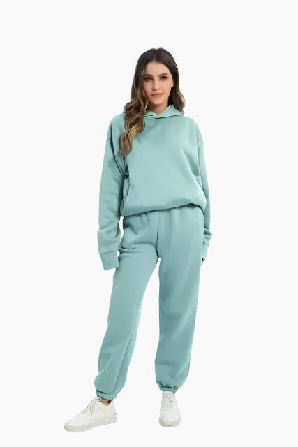 Women's Relaxed Hoodie and Jogger Lounge Set – Casual Winter Outfit, Comfortable Loungewear