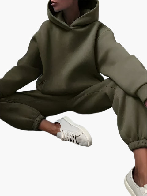 Women's Relaxed Hoodie and Jogger Lounge Set – Casual Winter Outfit, Comfortable Loungewear