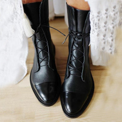 Women's Classic Combat-Inspired Lace-Up Ankle Boots for Everyday Style