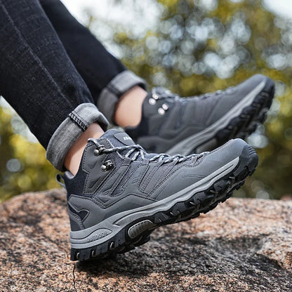 Russell – Waterproof Rugged Outdoor Hiking Boots