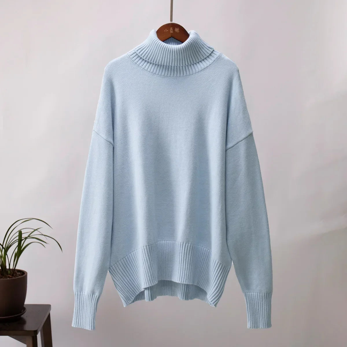 Christine – Women's Elegant Vegan Cashmere Turtleneck Sweater