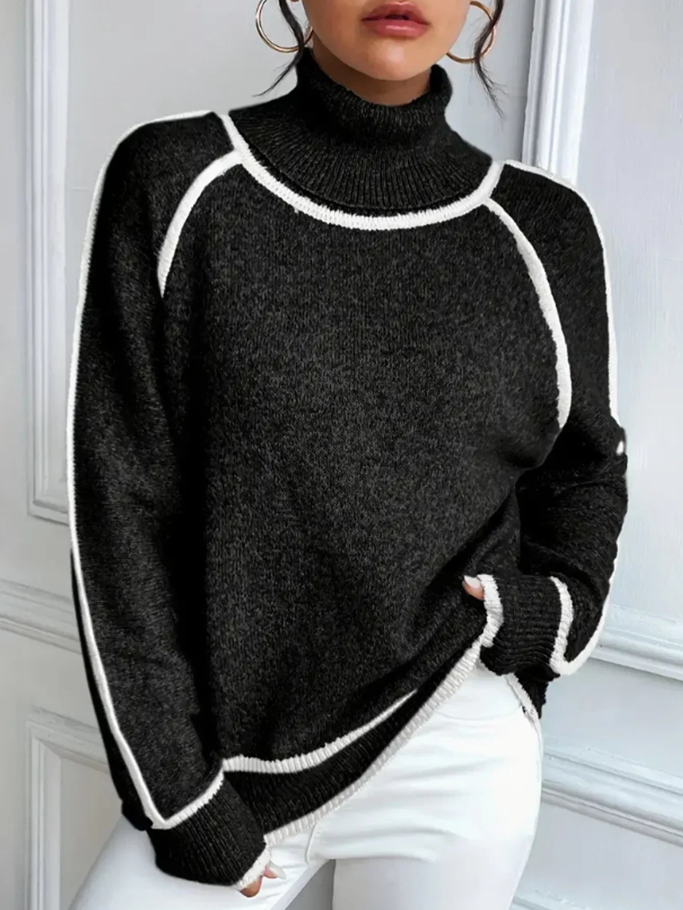 Melissa – Women's Oversized Turtleneck Sweater