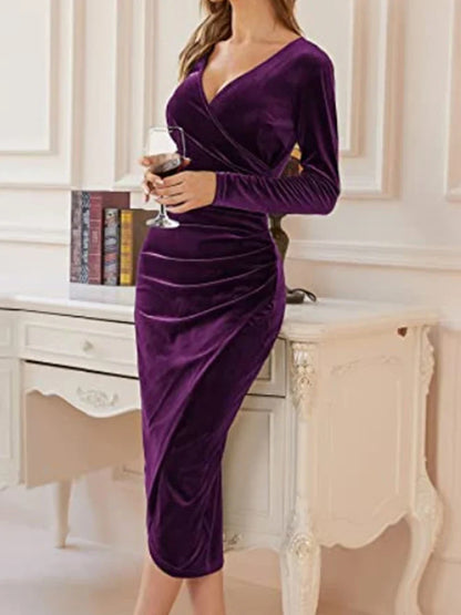 Jennifer – Women's Velvet Long-Sleeve Midi Dress