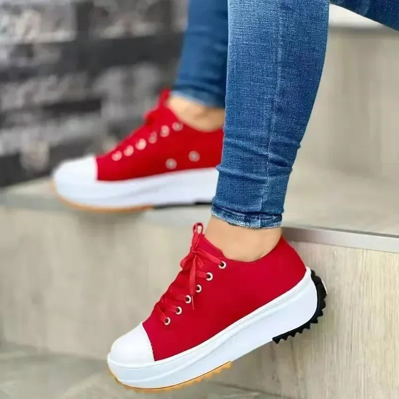 Danielle – Women's Patterned Canvas Sneakers