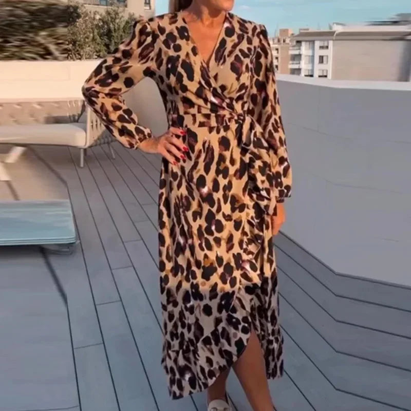 Gabrielle – Women's Elegant Leopard Print V-Neck Maxi Dress