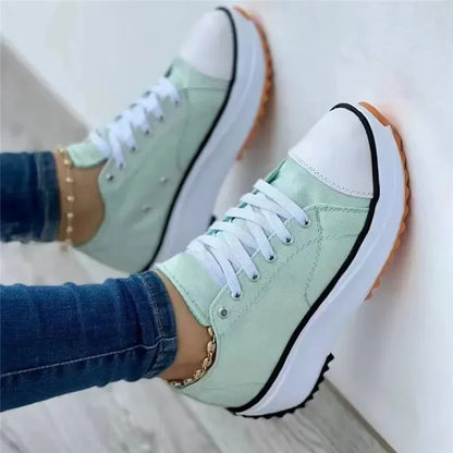 Danielle – Women's Patterned Canvas Sneakers