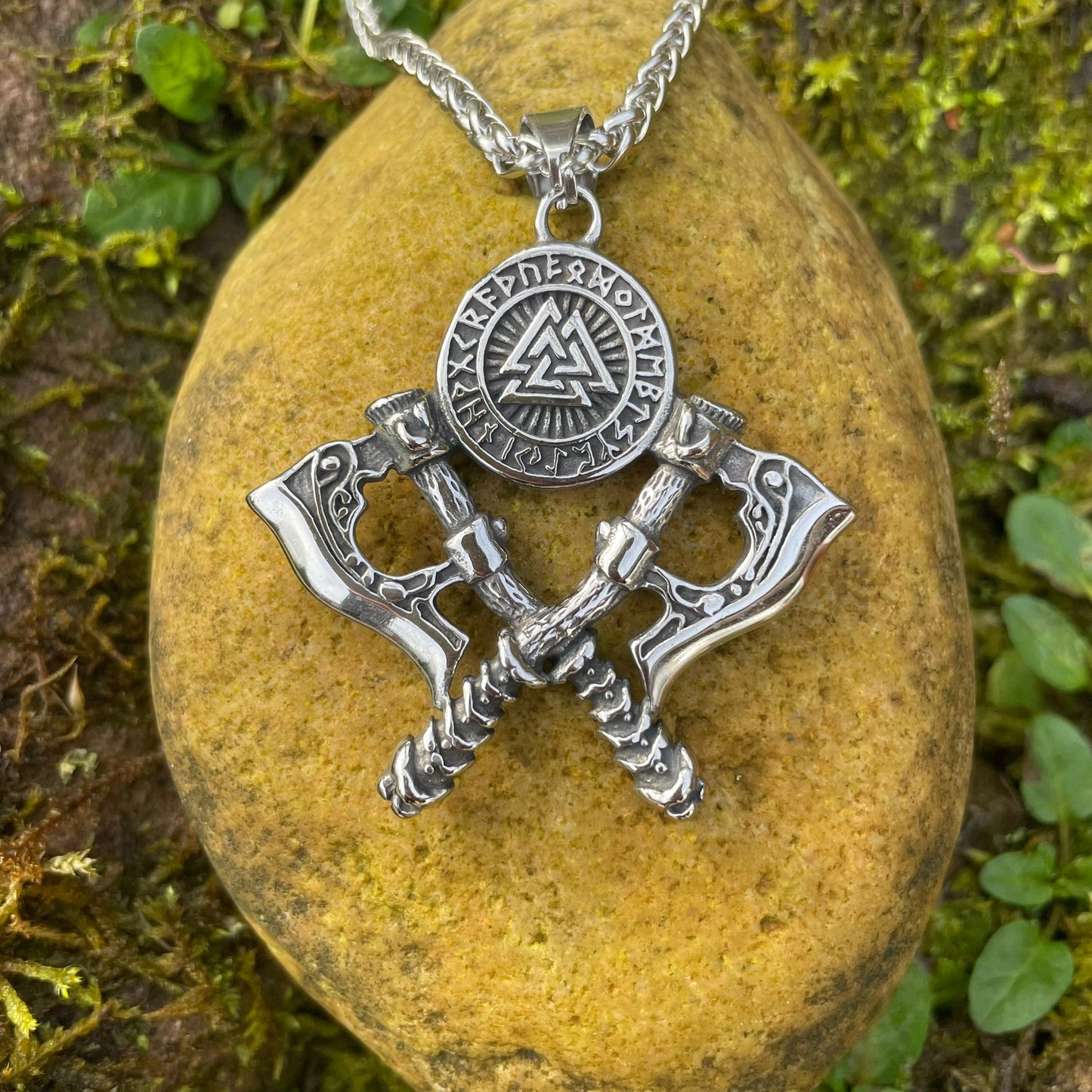 Karl – Men's Viking Pendant Necklace with Valknut Symbol