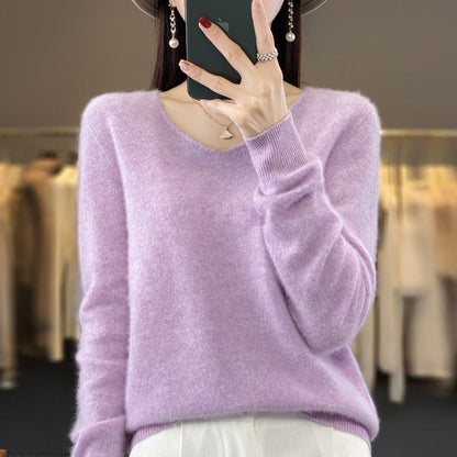 Victoria – Loose-Fitting V-Neck Wool Sweater for Women