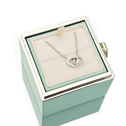 Mandy – Eternal Rose Box with Engraved Necklace