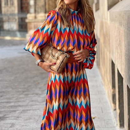 Kelly – Geometric Print Midi Dress