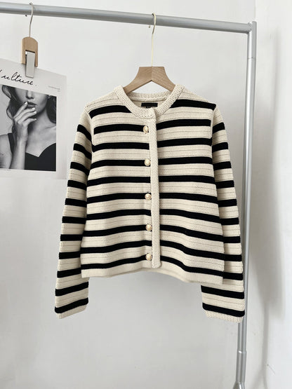 Louise – Slim Striped Classic Knitted Cardigan Sweater
