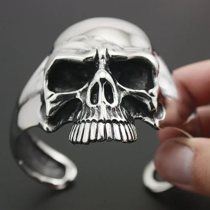 Ronald – Bold Skull Bracelet Metal