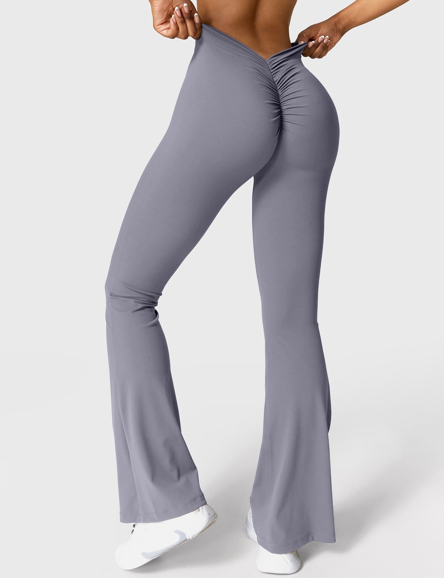 Sandra – Women's Flared Leggings with V-Back